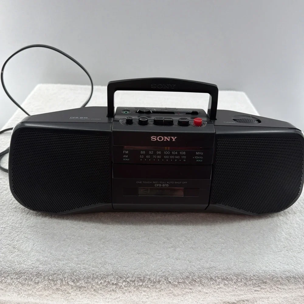 Sony CFS-B15 AM/FM Radio Cassette Recorder Portable Boombox Stereo - TESTED -